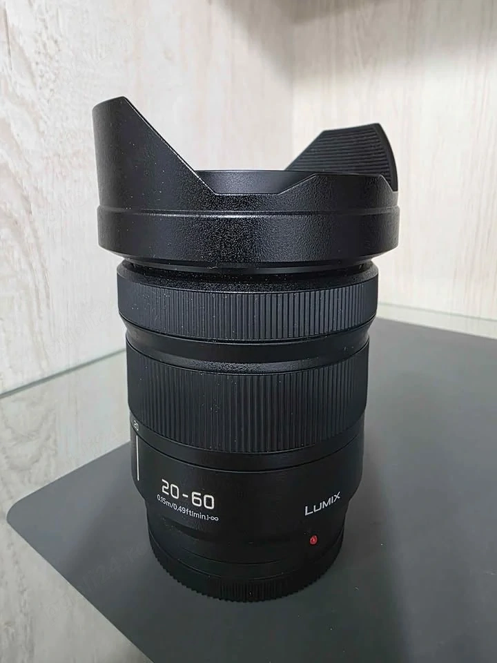 Panasonic 20-60 f3.5-5.6 obiectiv Full Frame in stare excelenta