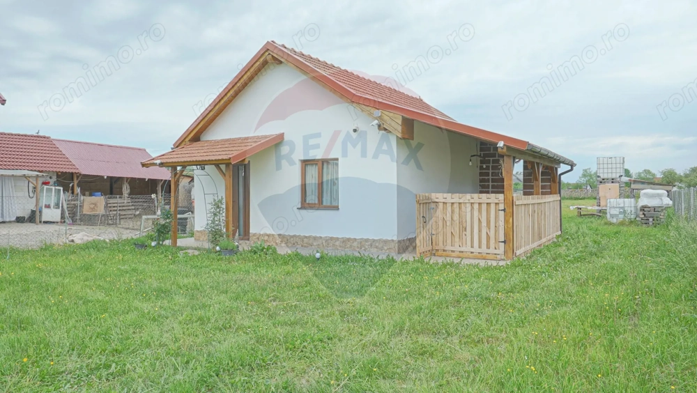 Casa de vacanta + Teren intravilan Acris | Vama Buzaului | 2551 mp