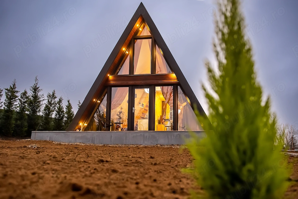 Complex A-frame Herneacova - 2 cabane construite + 2 in proiect, suprafata teren 2800 mp