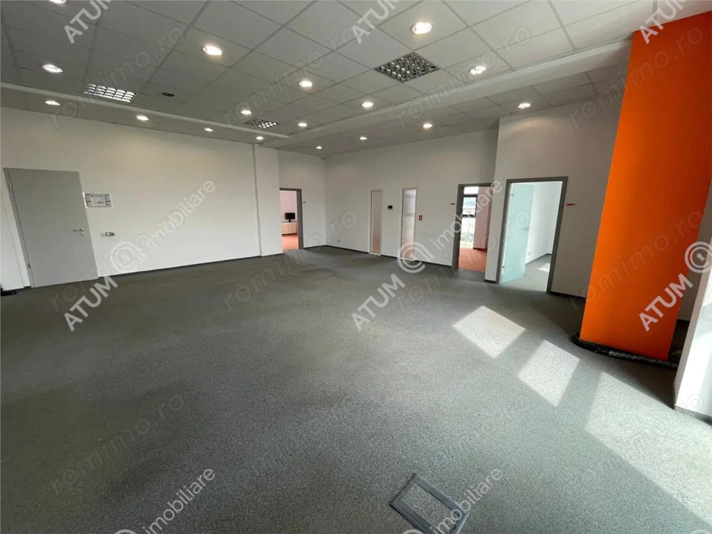 Spatiu comercial 230 mp locuri de parcare Shopping City din Sibiu