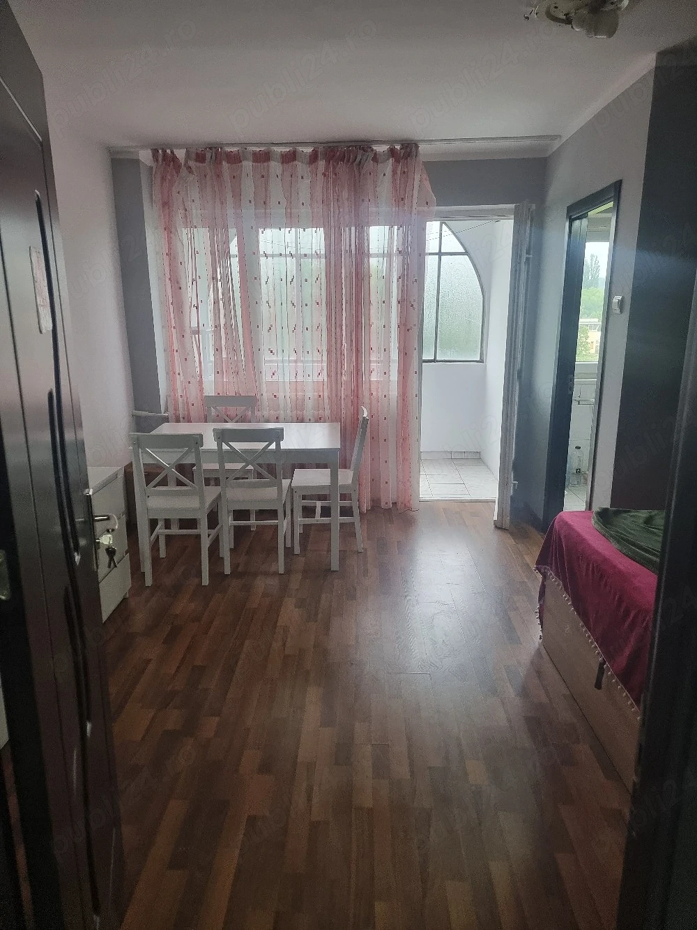 proprietar închiriez garsoniera 