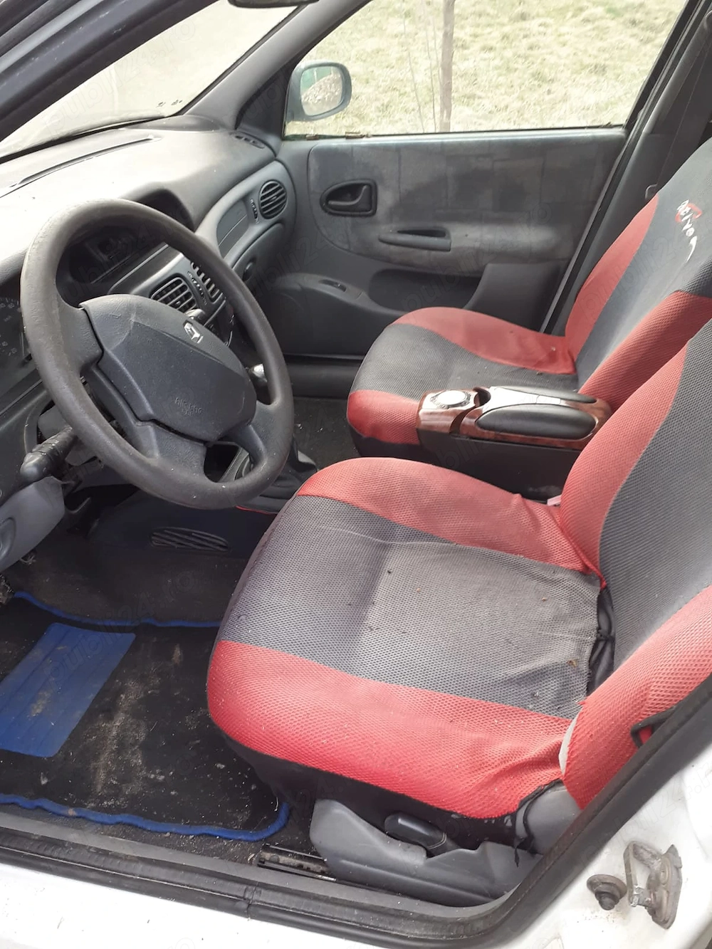 Auto dezmembrate