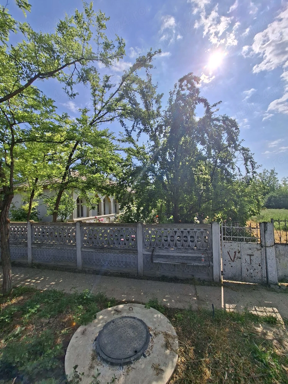 vand casa Movila Miresii