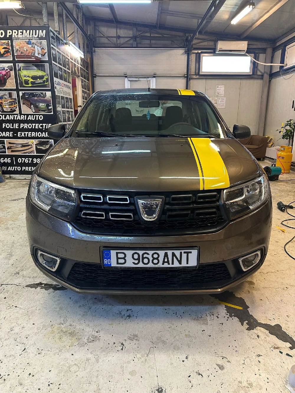 Ridesharing închiriez auto Logan