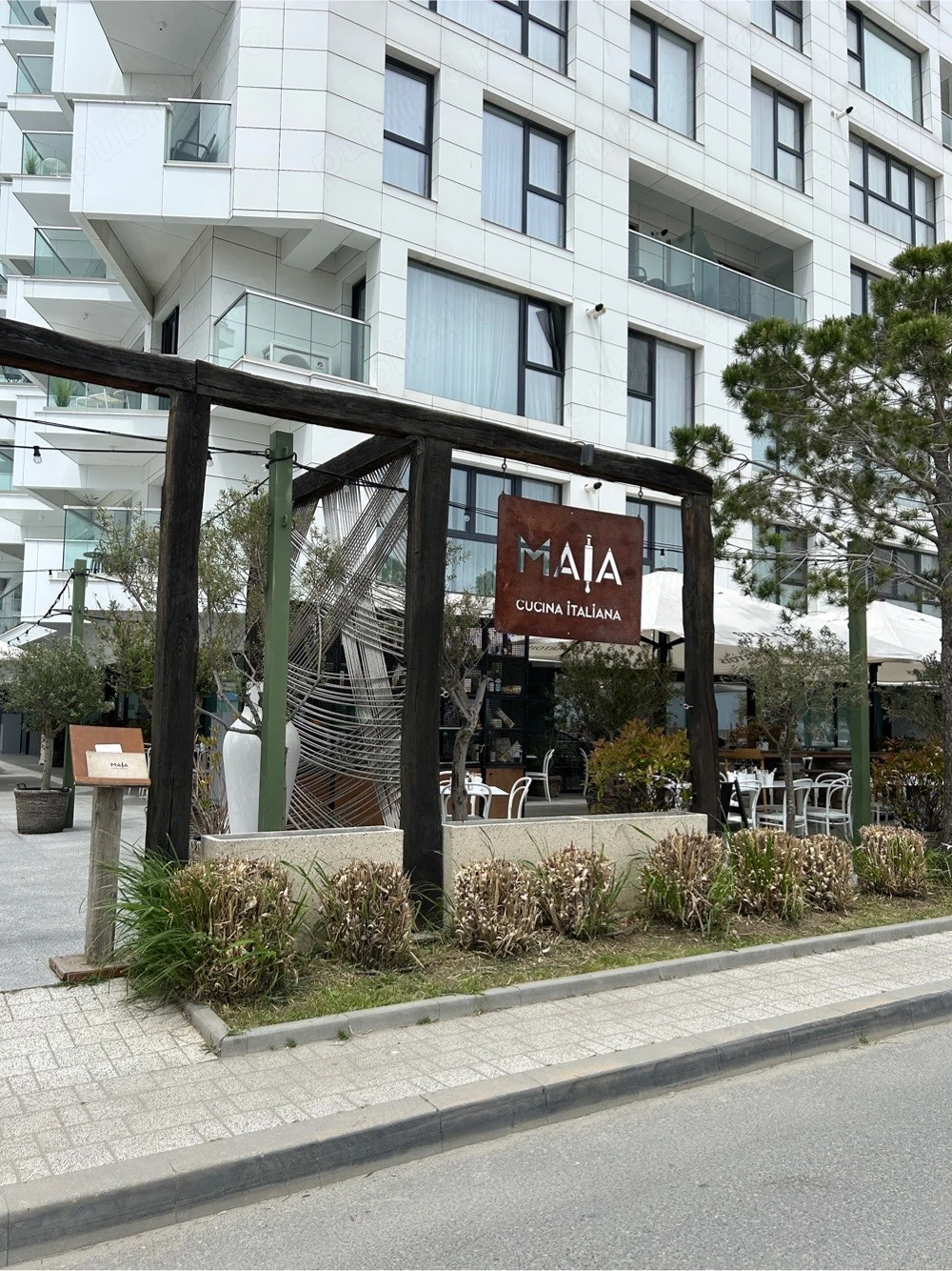Maia Cucina Italiana angajeaza Barman