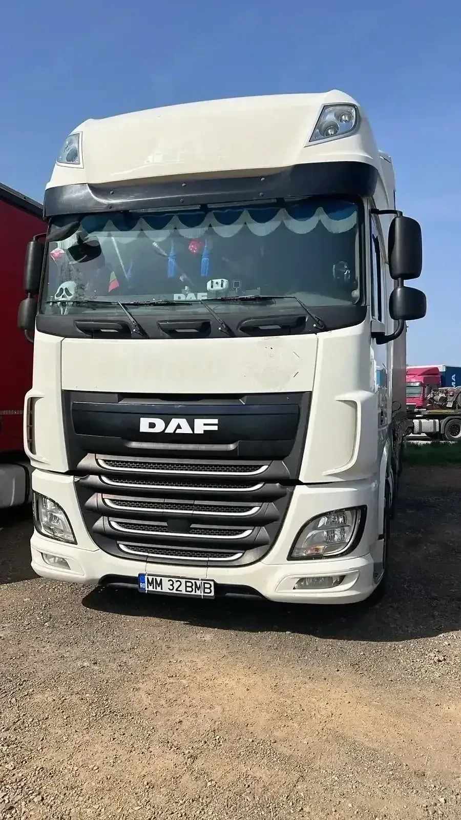 Angajez conducator autoC+E pt curse tur retur RO-PL-RO