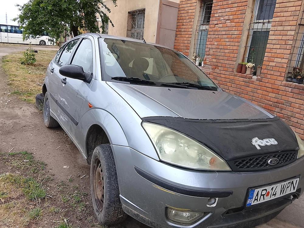 Vând sau dezmembrez Ford Focus 