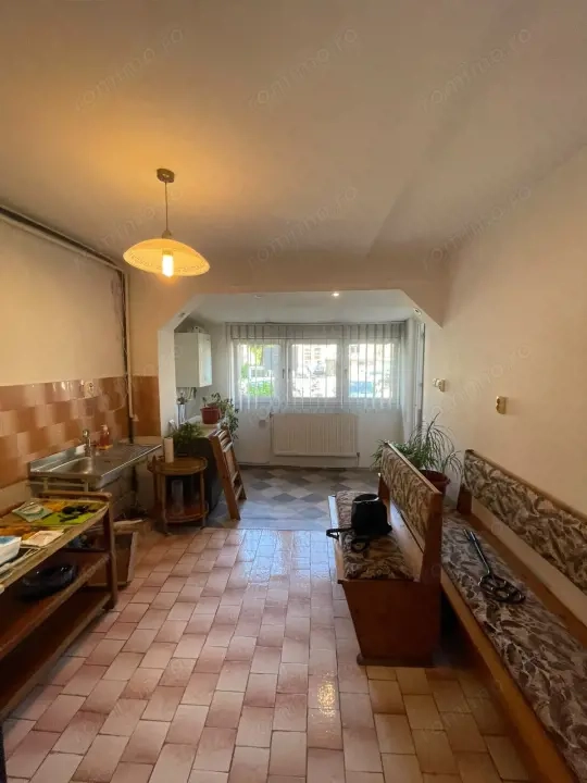 Apartament 2 camere, parter, 53 mp util, zona Republicii - Atrium