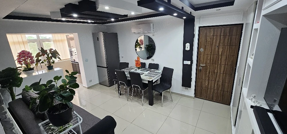 Vând Apartament cu 2 camere 