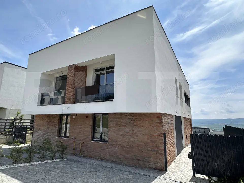Duplex panoramic în Iris cu 160 mp utili, 260 mp teren, cartier nou
