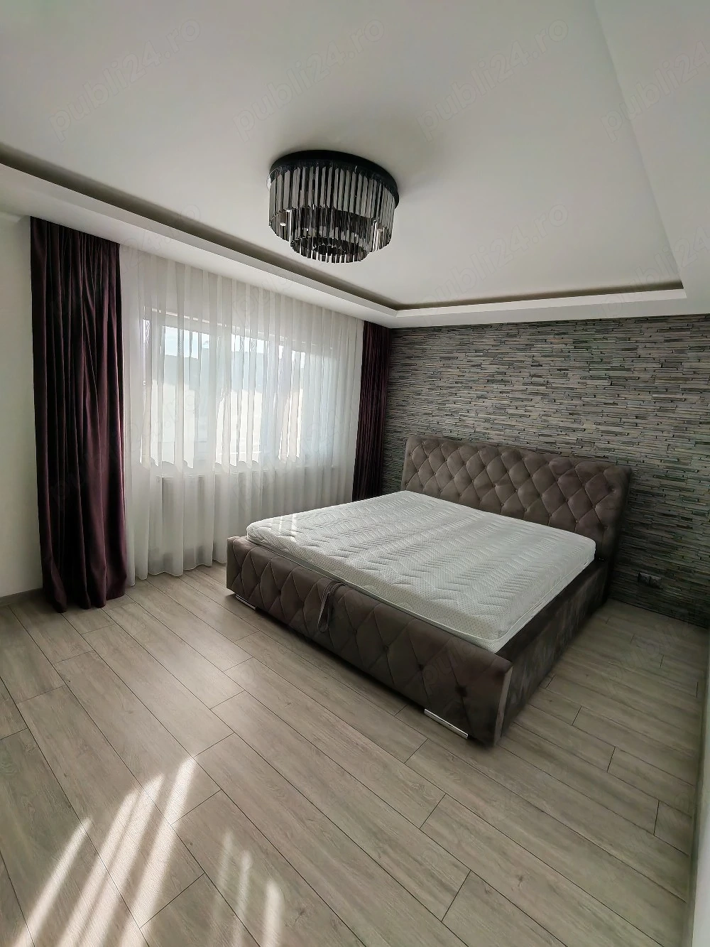 Apartament decomandat cu 2 camere 