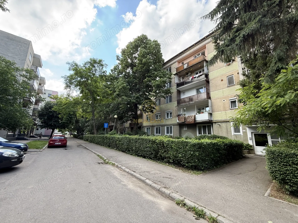 De vanzare Apartament 4 Camere 80MP /Bulevardul Closca