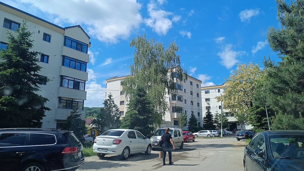 Apartament 3 camere in Poiana Campina