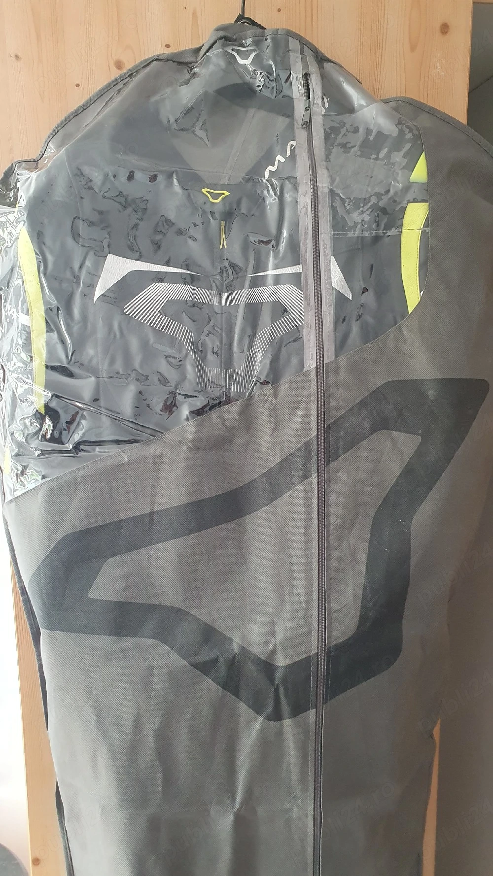 Combinezon moto Macna Voltage 54