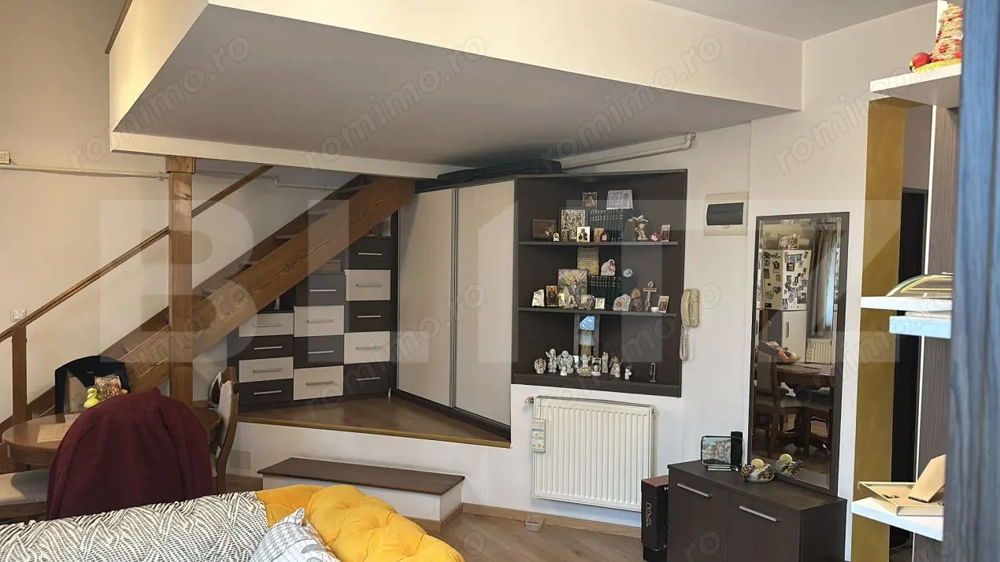Apartament de vânzare cu 3 camere, 53 mp, zona Semicentrala