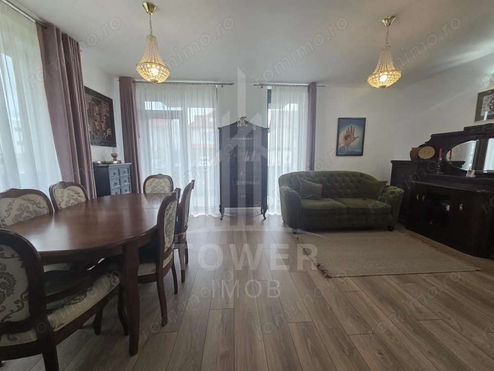 Apartament 3 camere de vânzare