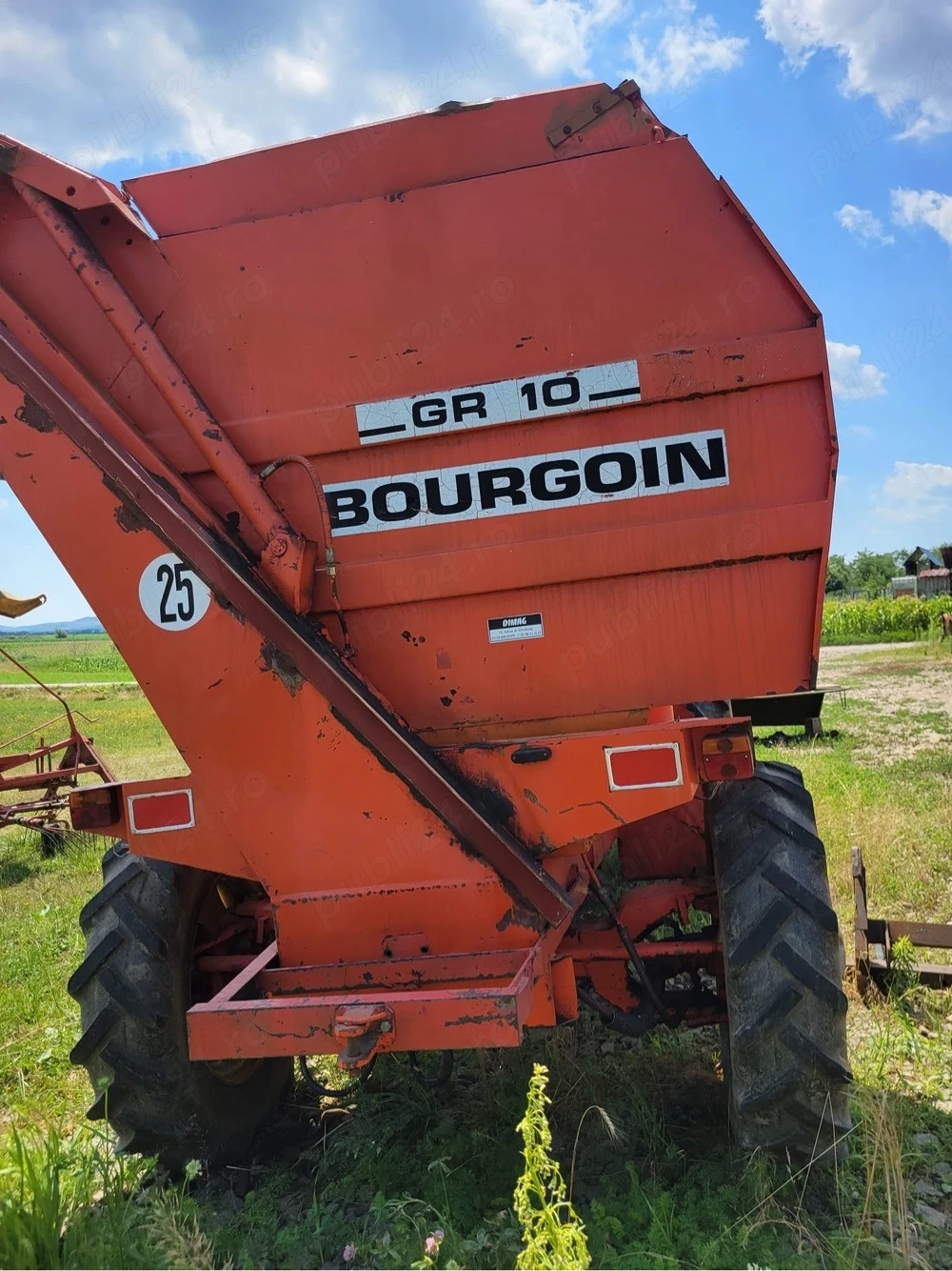 Combina mălai bourgoin