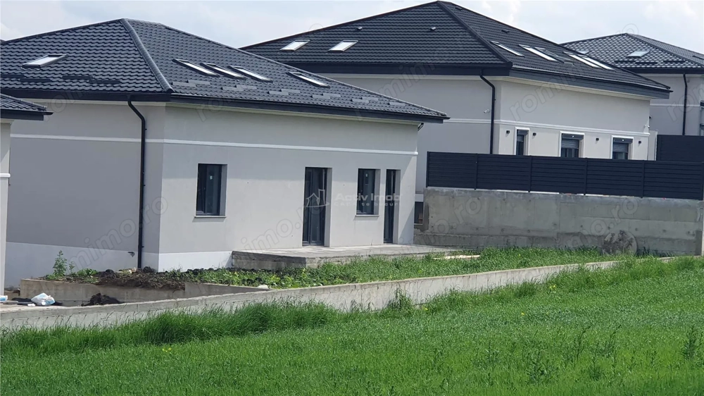 CASA PREMIUM P+M - 252 MP UTILI - TEREN 450 MP - EFICIENTA ENERGETICA - 5 DORMITOARE