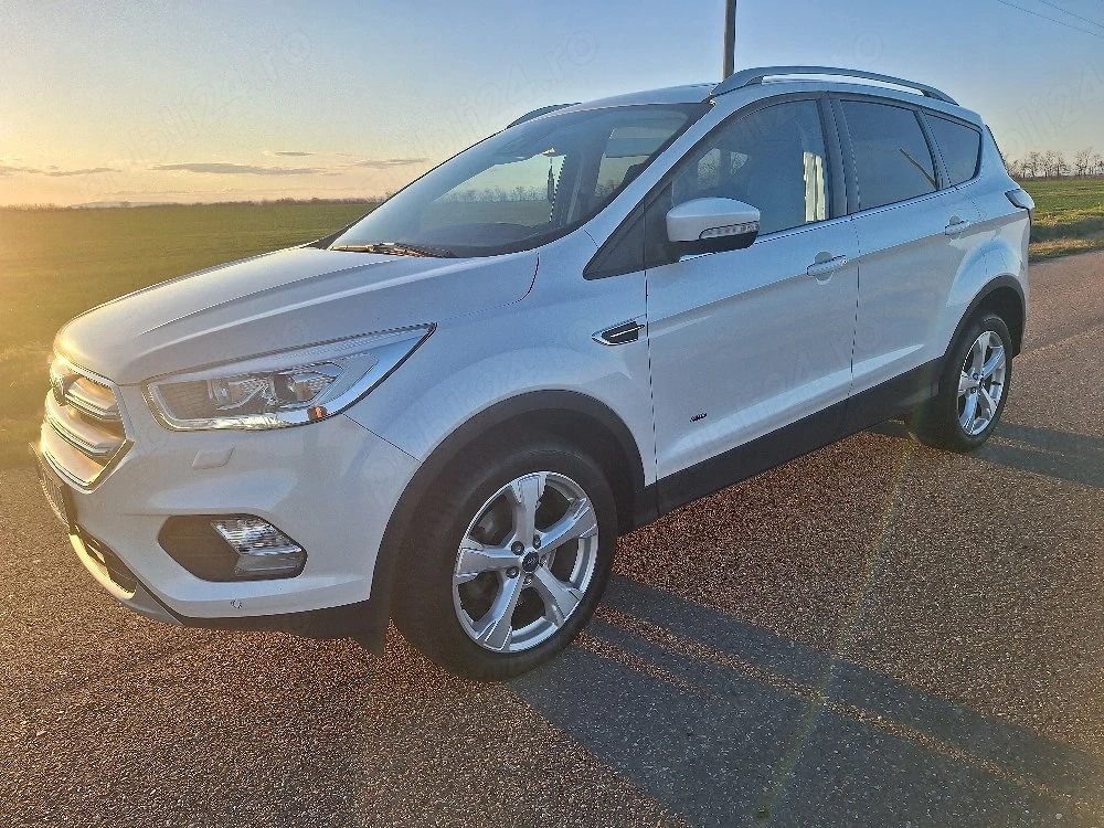 Vând ford kuga