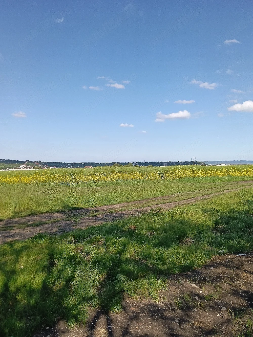 Vand 1500 mp teren intravilan, Turda, str Romana
