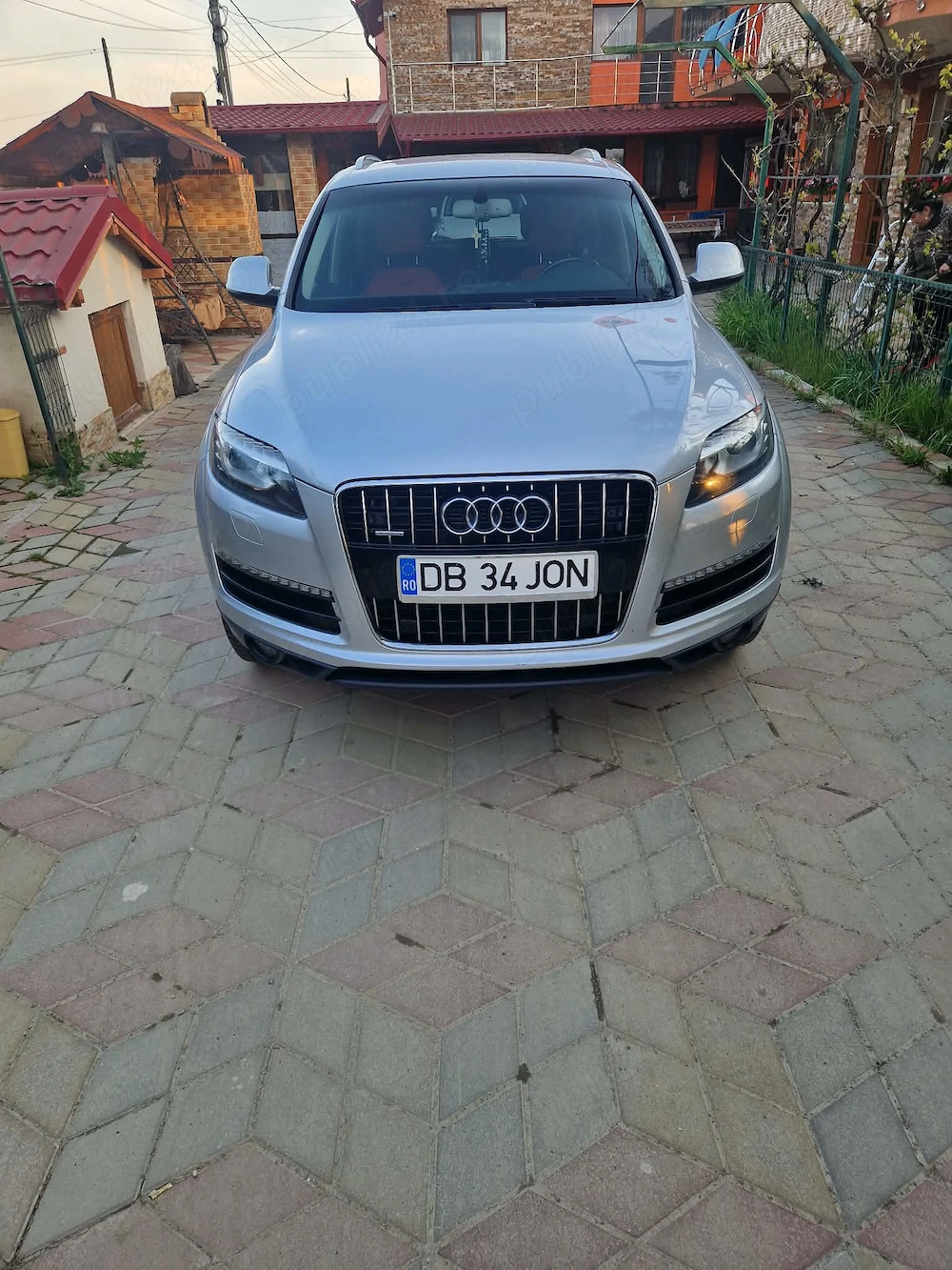 Vând Audi Q7 3.0 TDI