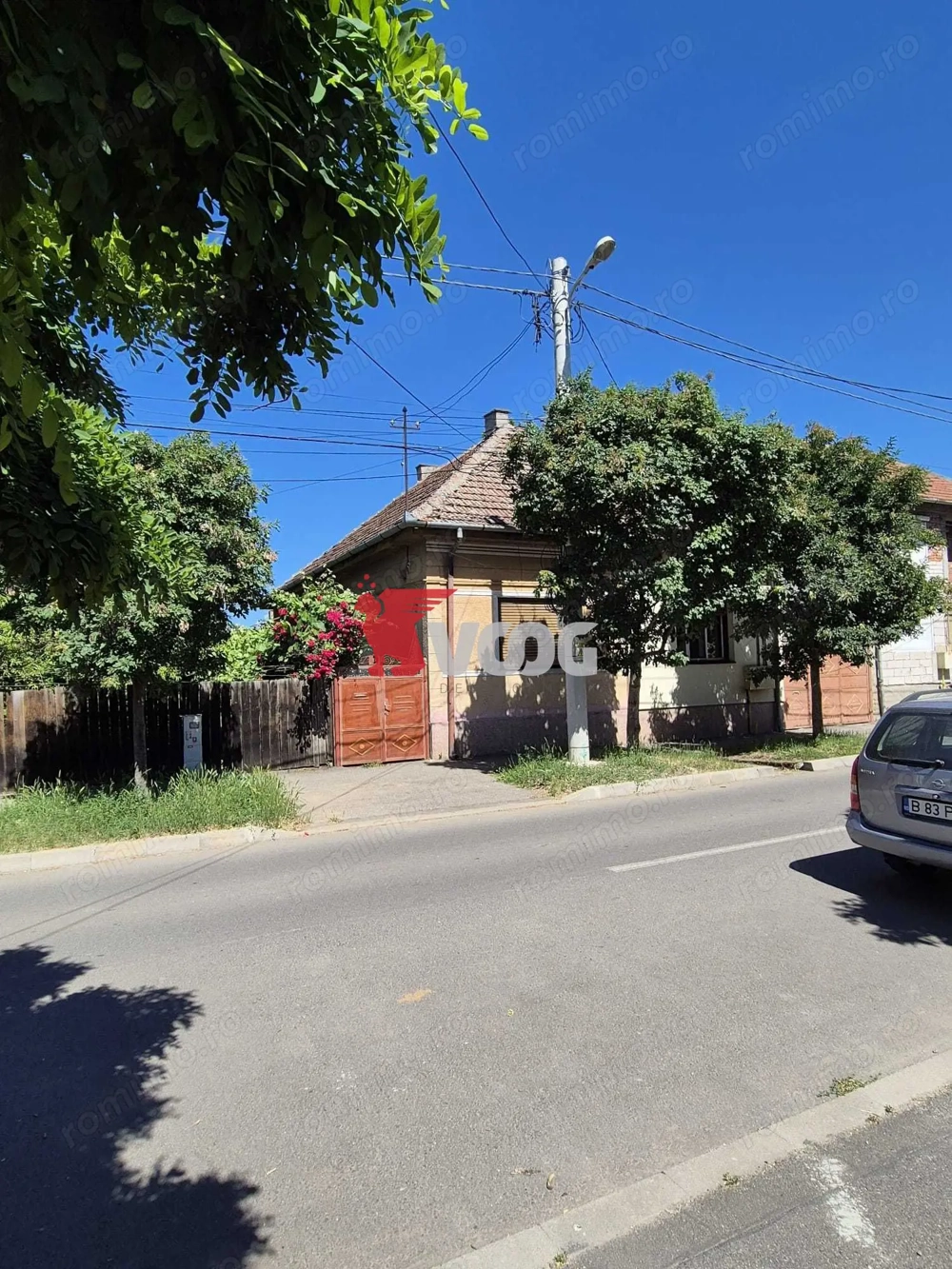 OCAZIE !!!! SE VINDE URGENT CASA- ZONA  LUNEI-128.000 euro