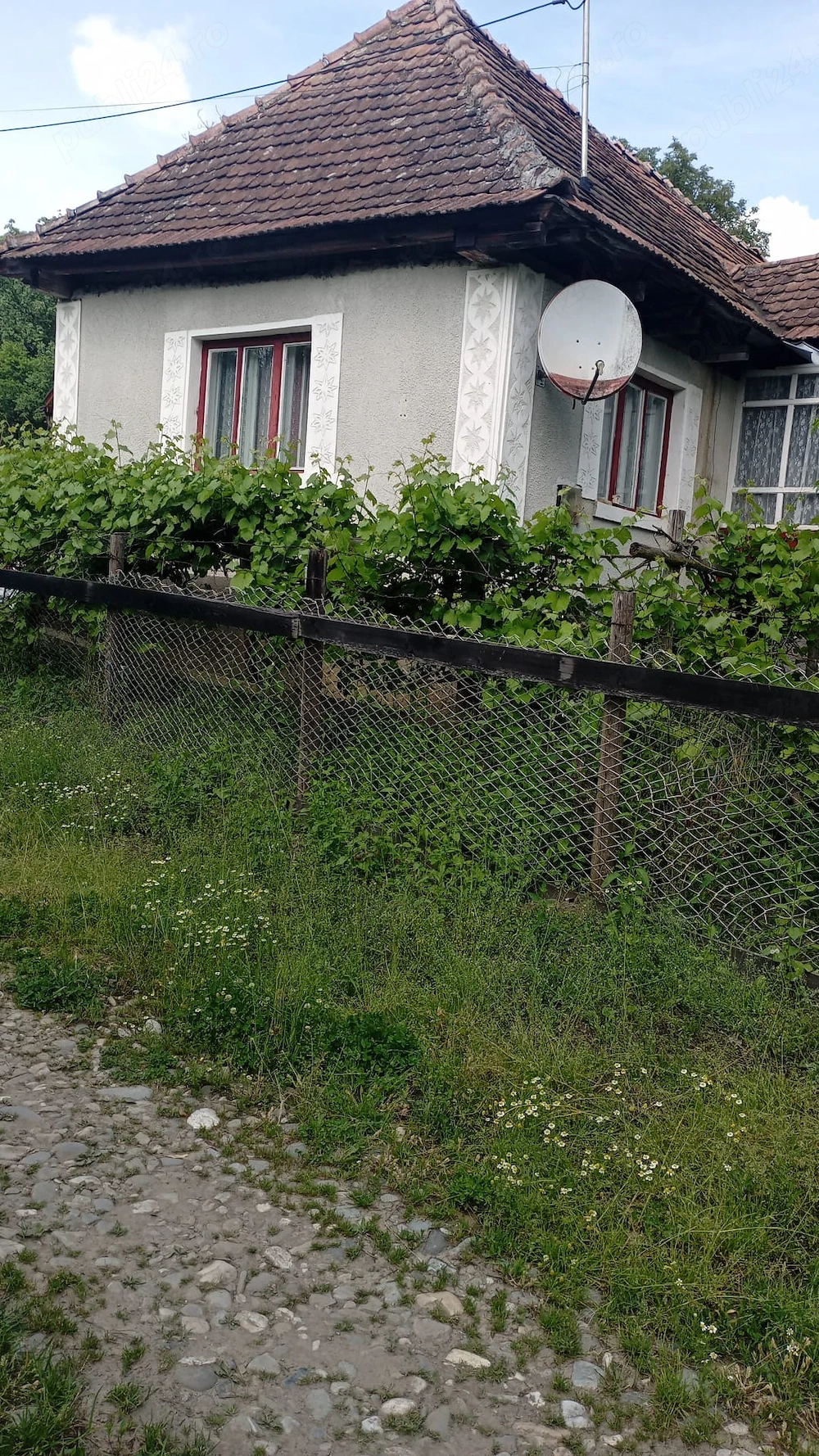 Casă cu grădină în Comlod jud Bistrița Nasaud
