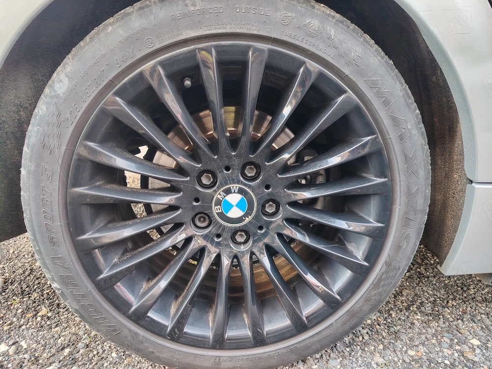 vând bmw 320 d M1