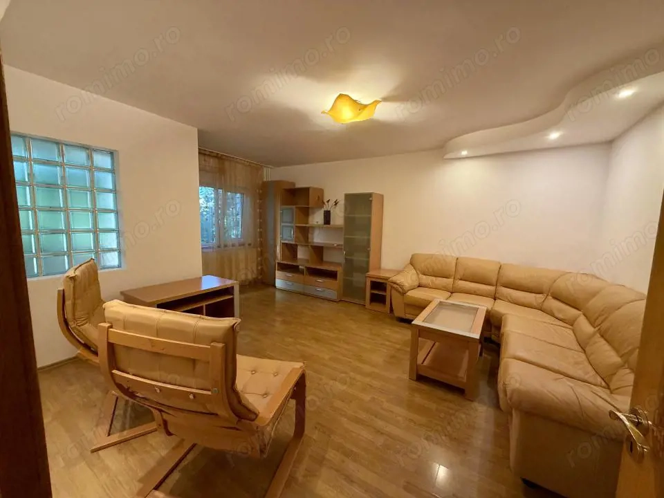Apartament 3 camere decomandat Lujerului la 7 min de Metrou, zona superba- 2 bai