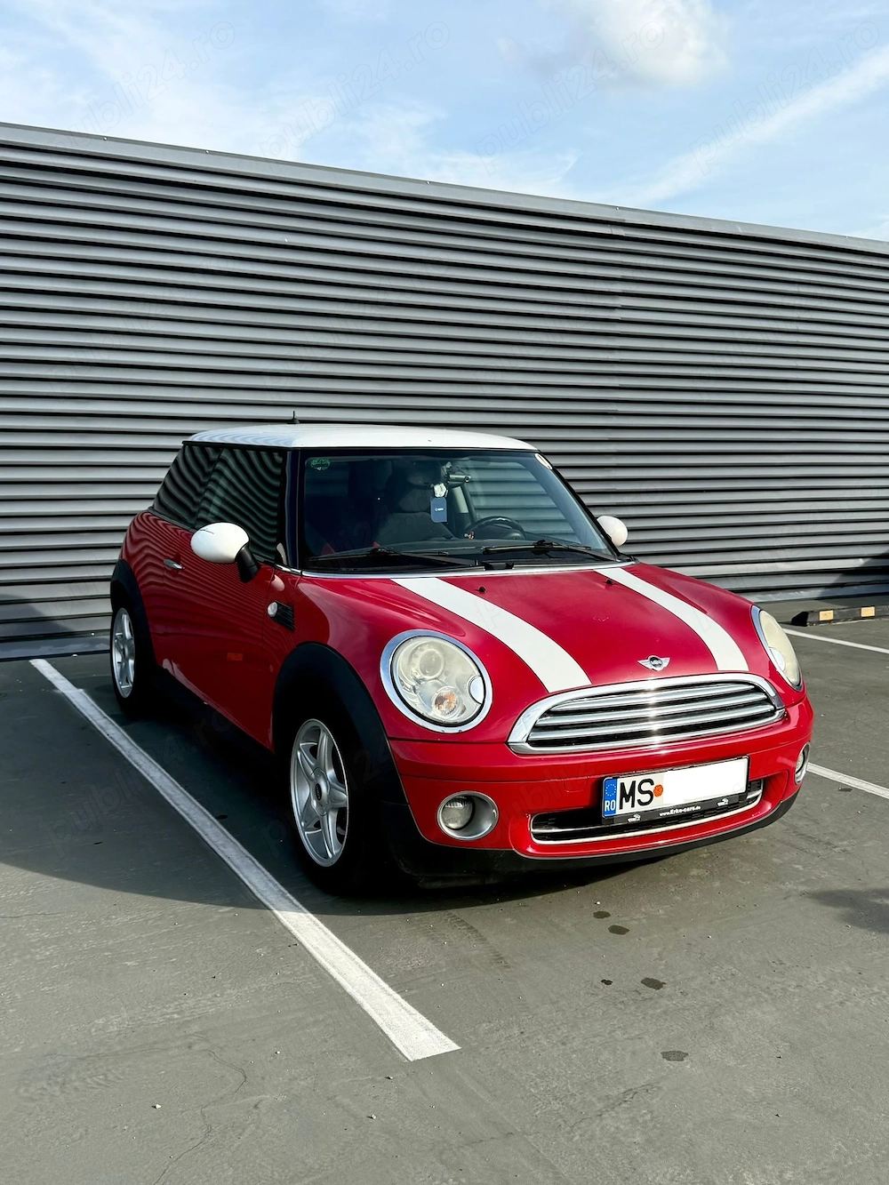 Mini Cooper R56 2007 facelift   Xenon + Piele Alcantara + Navi + Pilot automat   Foarte echipat