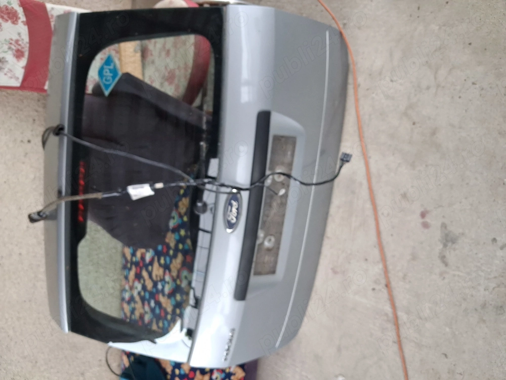 Dezmembrari Ford Focus 1.6 16v