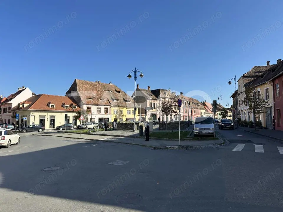 Spatiu comercial de vanzare 89 mpu inchiriat cu 1200 euro/luna 
