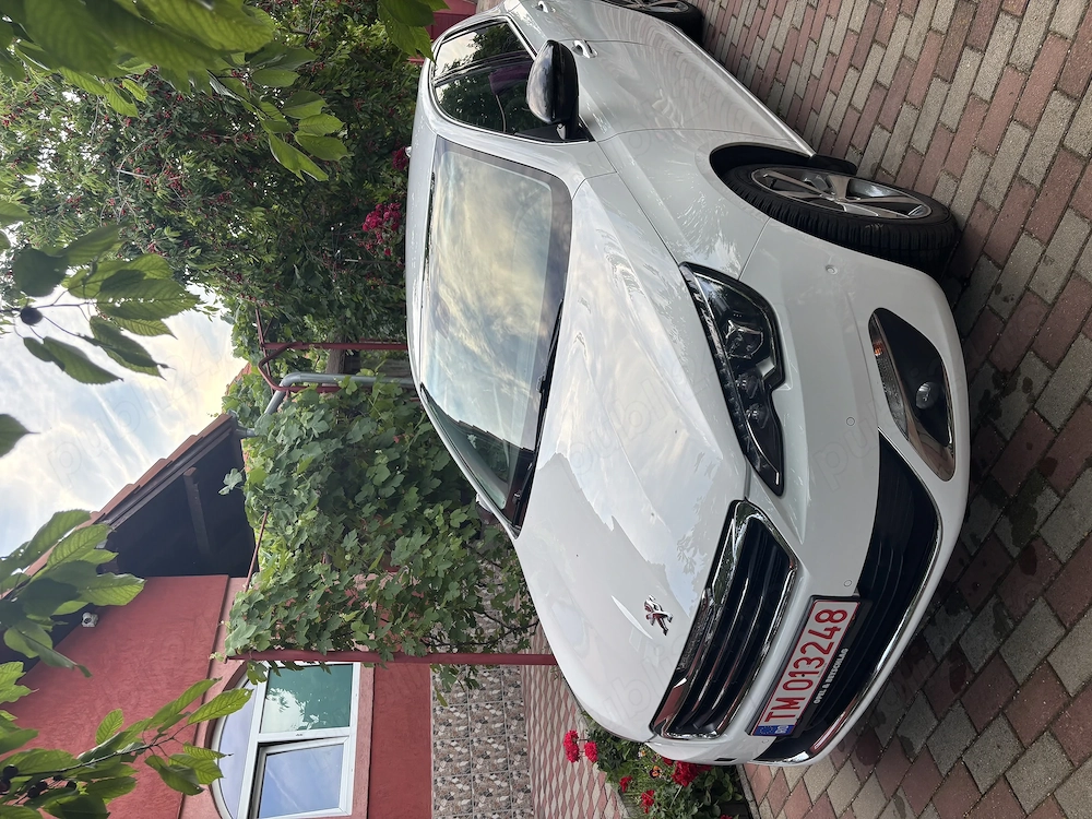 Vând Peugeot 308, an 2014, 1.6 Benzină