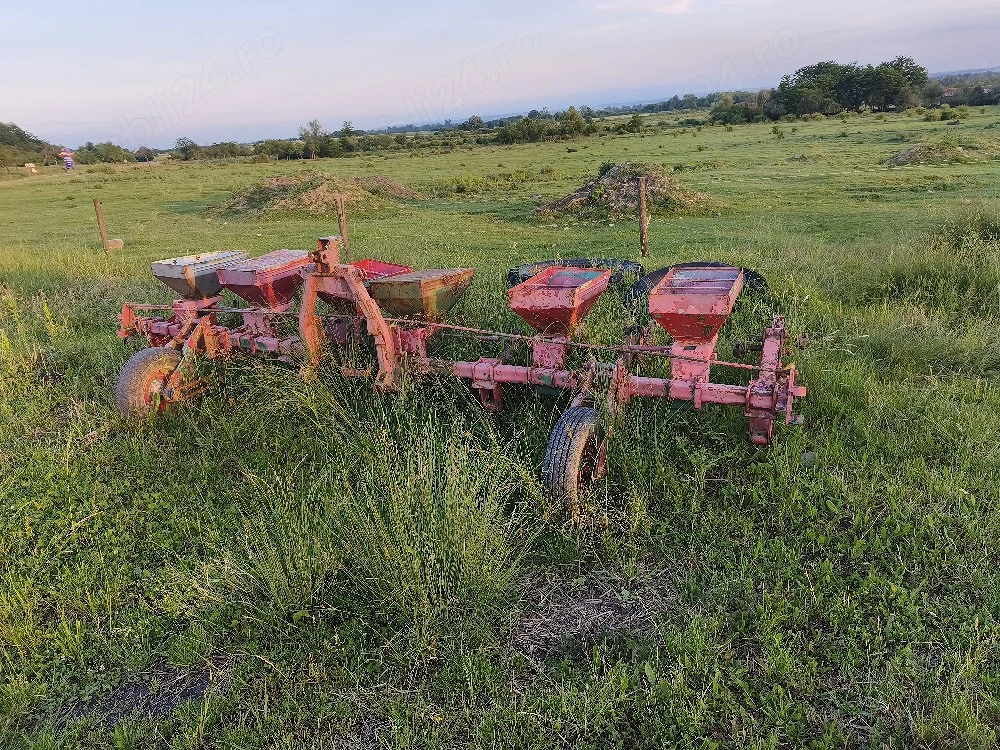 plug prășit 