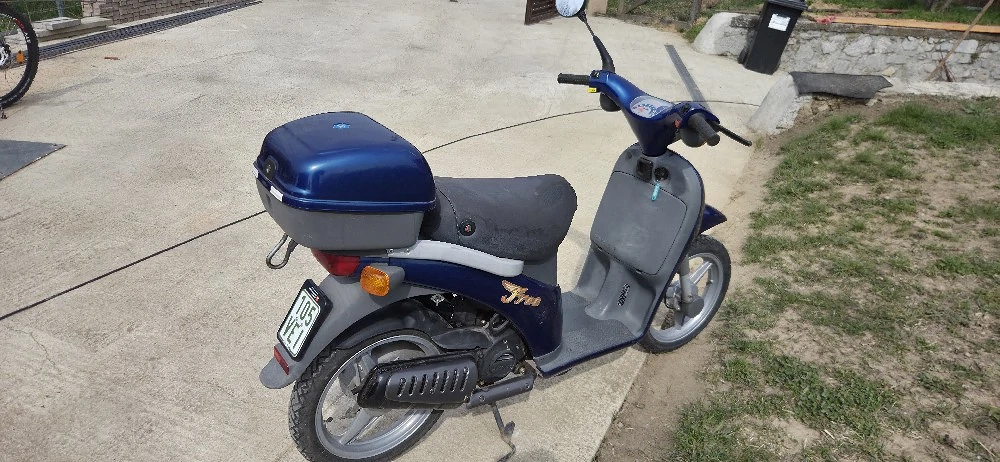vand Scuter in Stare foarte Bună. 