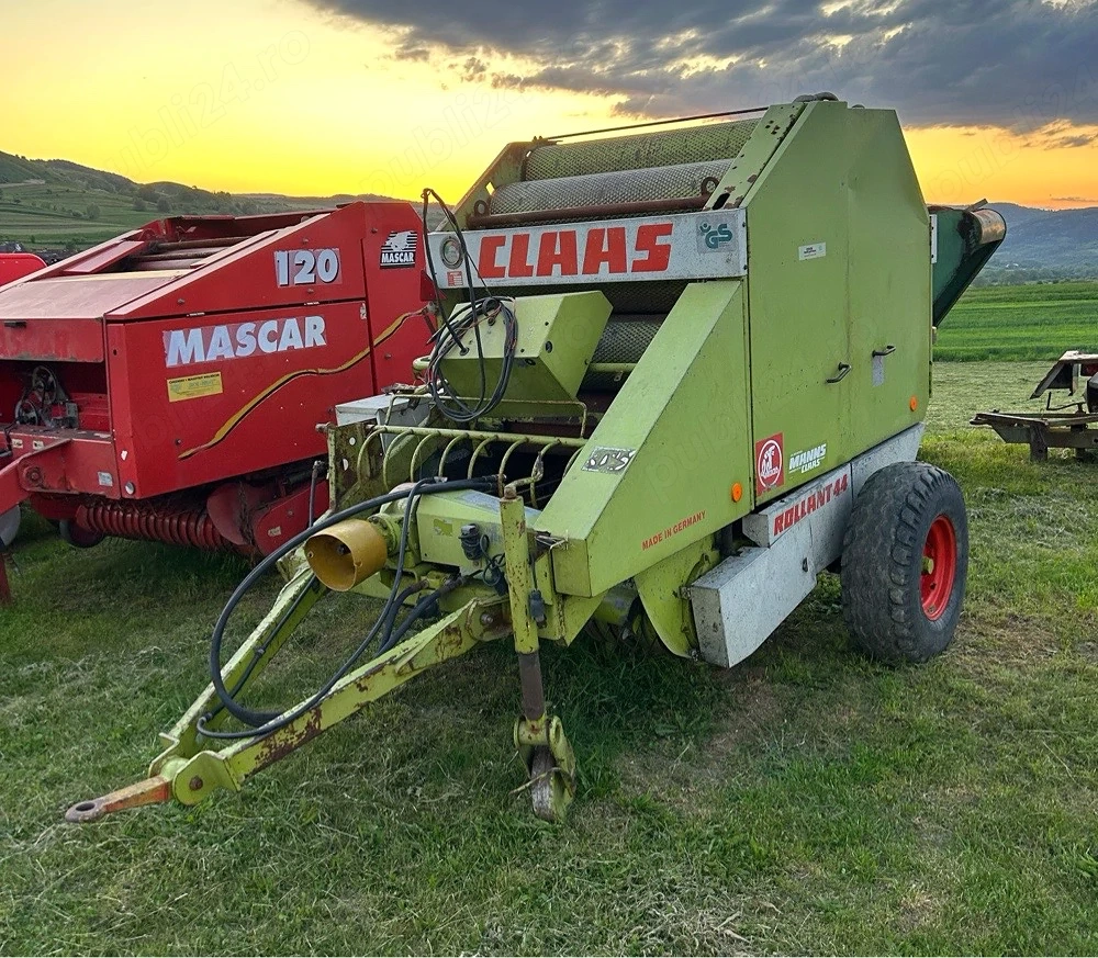 Presa rotunda claas 44 , 120x120 , gresare automata , legare pe 1 sau 2ate 