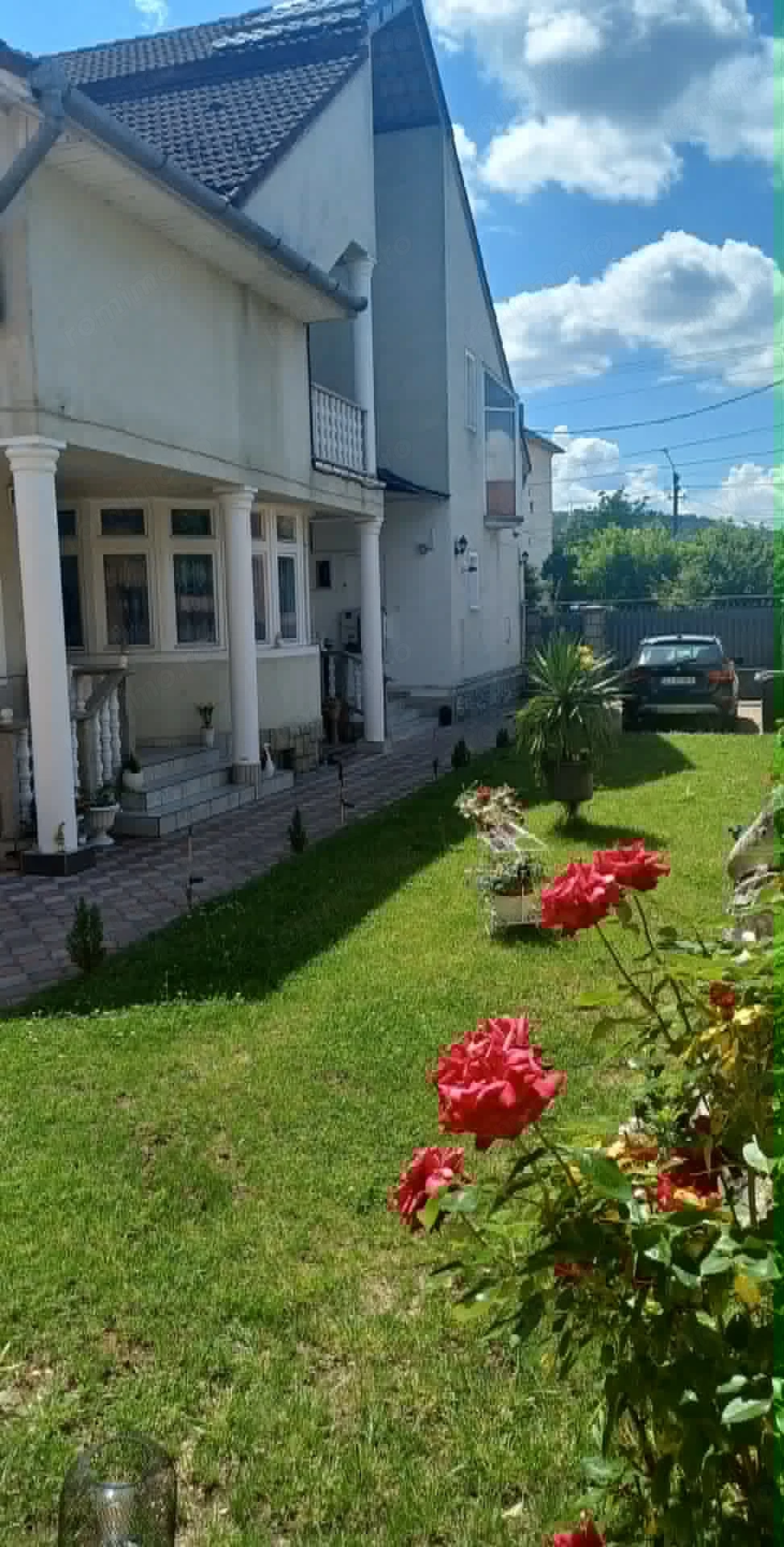 Casa de vanzare
