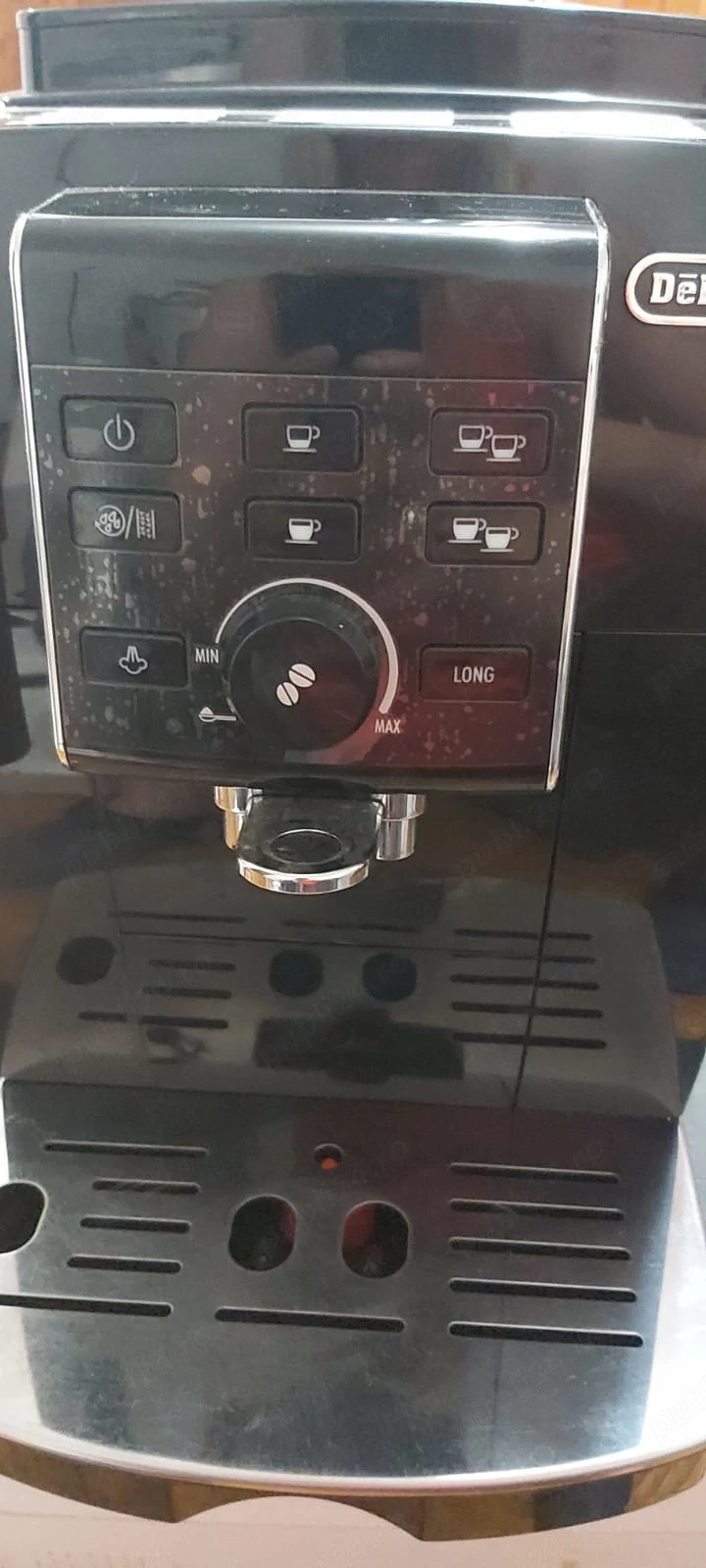 Vînd cafeterâ
