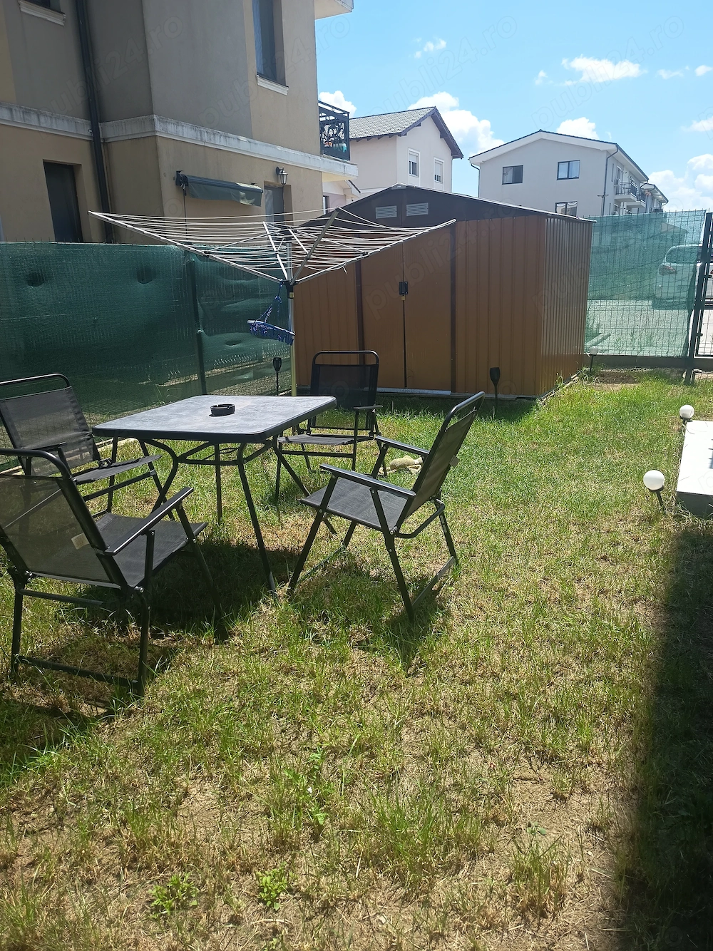 Apartament cu 2 camere, gradina proprie