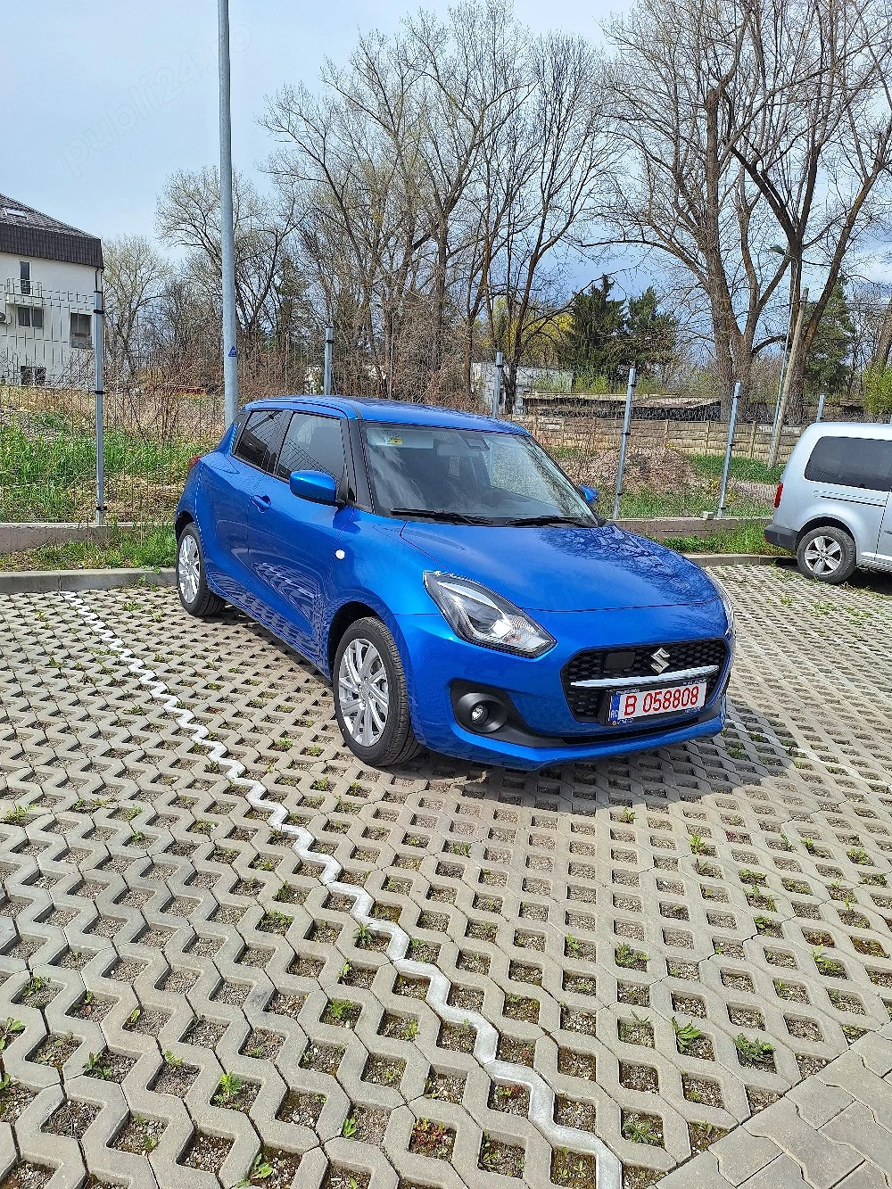Vând Suzuki Swift 1.2 mildhybrid automata 