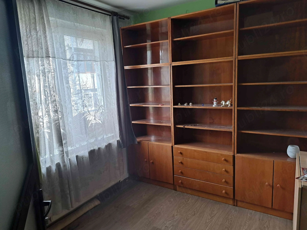 Vand apartament 3 camere Aleea Trandafirilor ,Targoviste