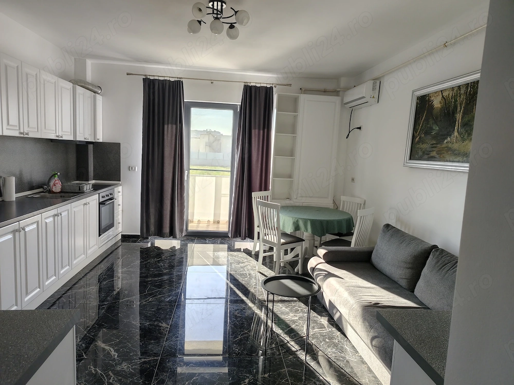 Închiriez apartament 3 camere  ,  loc de parcare inclus , in  zona AFI 530 euro negociabil