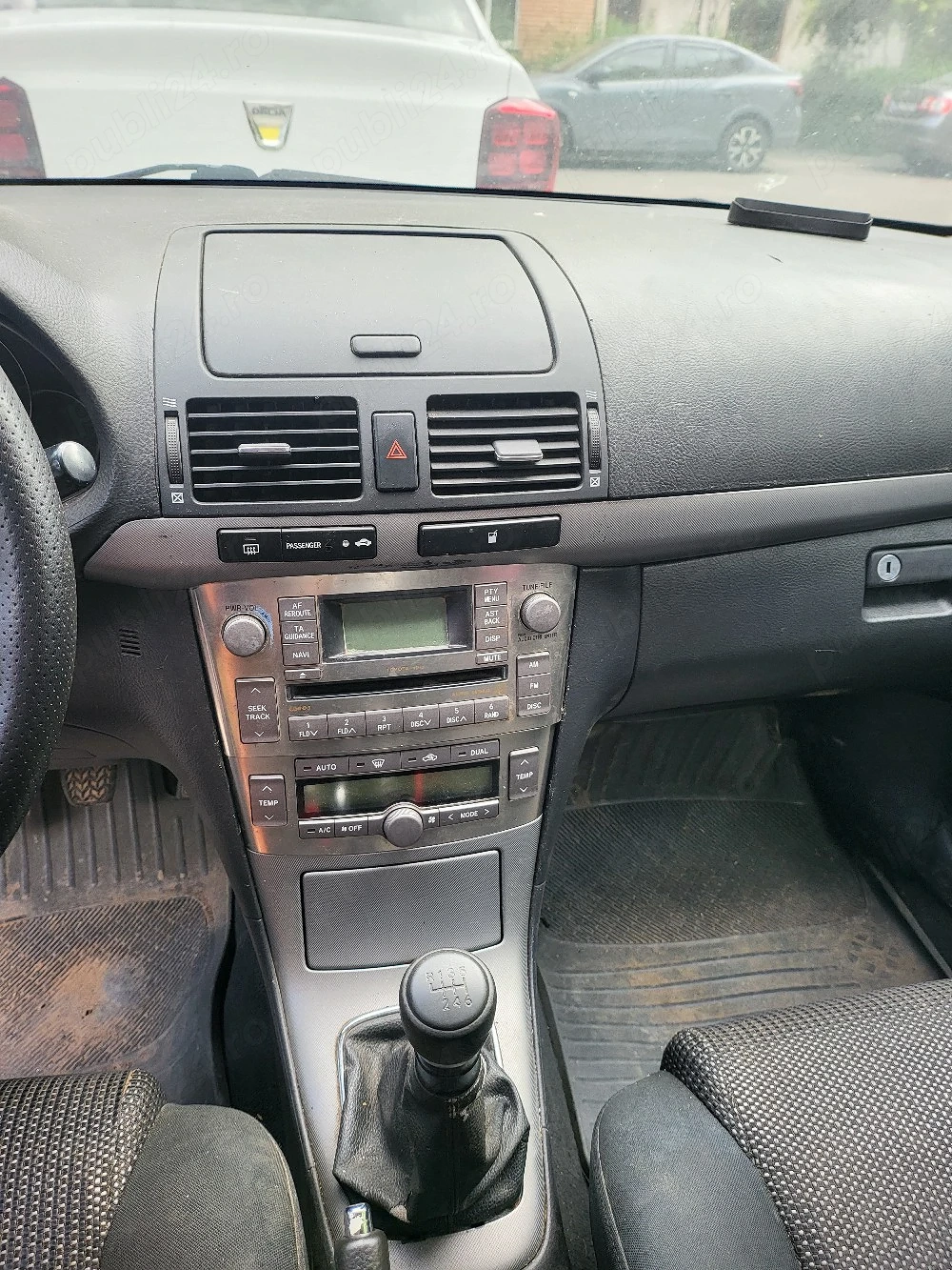 Toyota avensis 