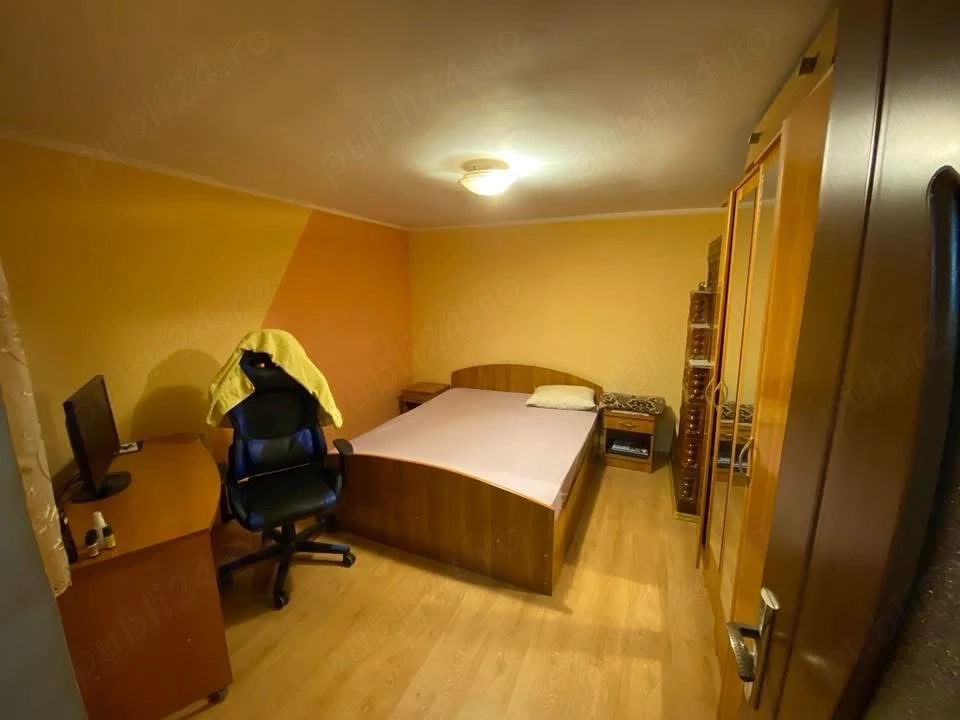 Casă individuală P+1 cu 5 camere   Zona Giurgiului - Toporași, Sector 5, 150.000 