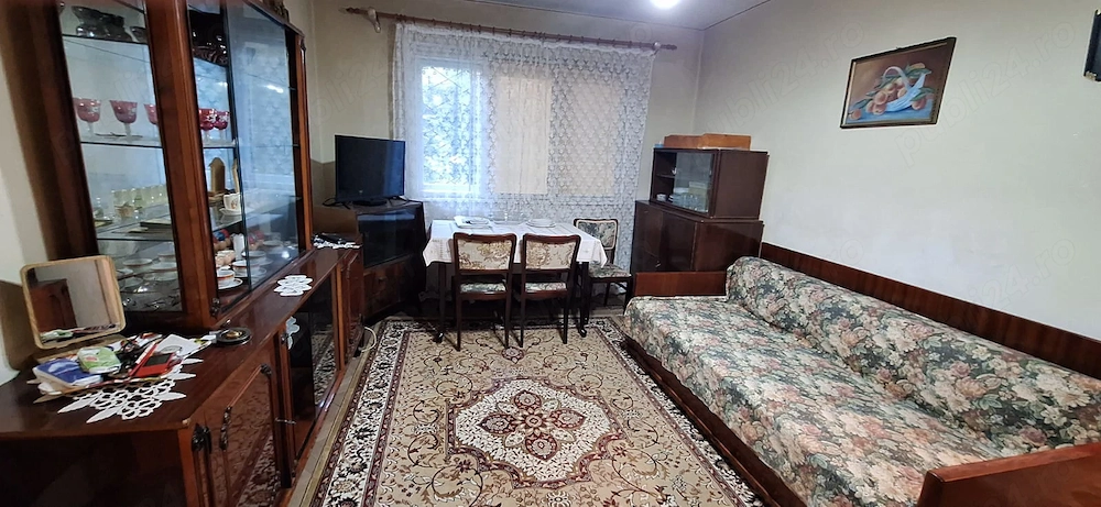 Apartament 2 camere semidecomandat