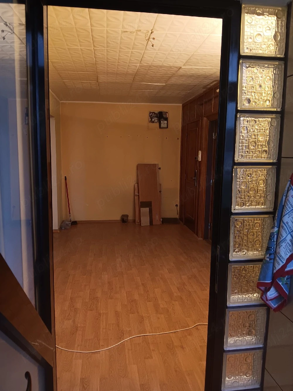Vând apartament cu doua camere, Ostroveni 