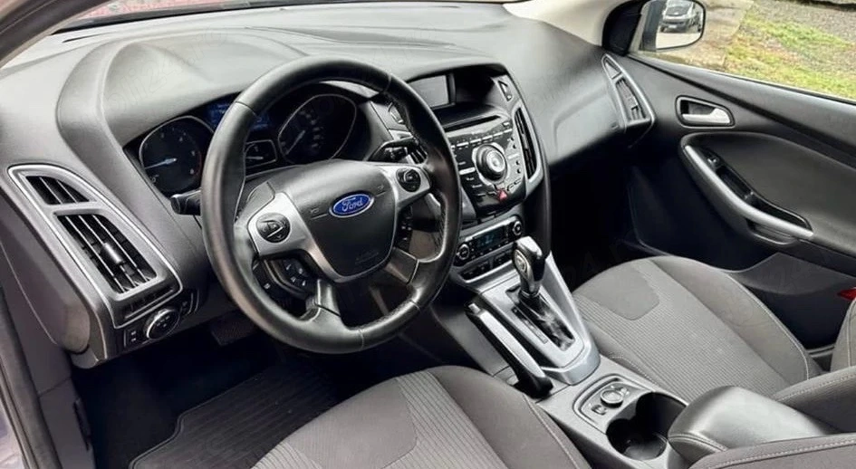 vand ford focus mk 3 2012