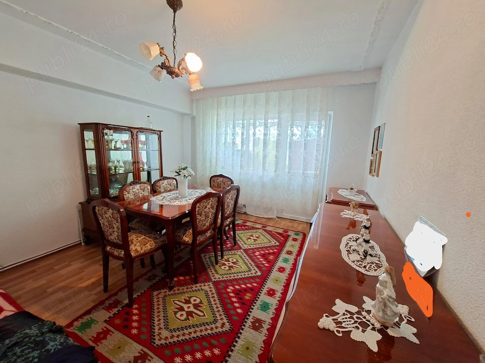 Vand apartament 2 camere
