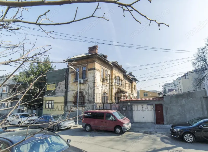 D+P+1+M intrare individuala* Timpuri Noi Splaiul Unirii