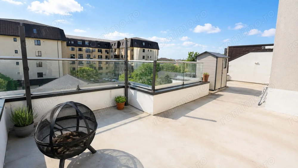 Apartament rooftop cu terasă privată